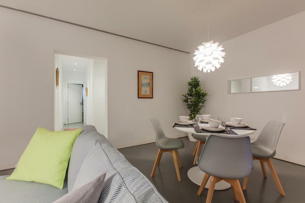 Renovated Apart With Private Courtyard, By Timecooler Lizbona Zewnętrze zdjęcie